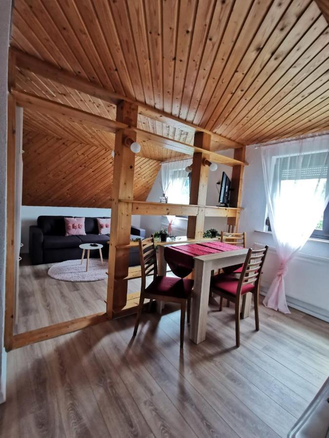La Casa Suciu